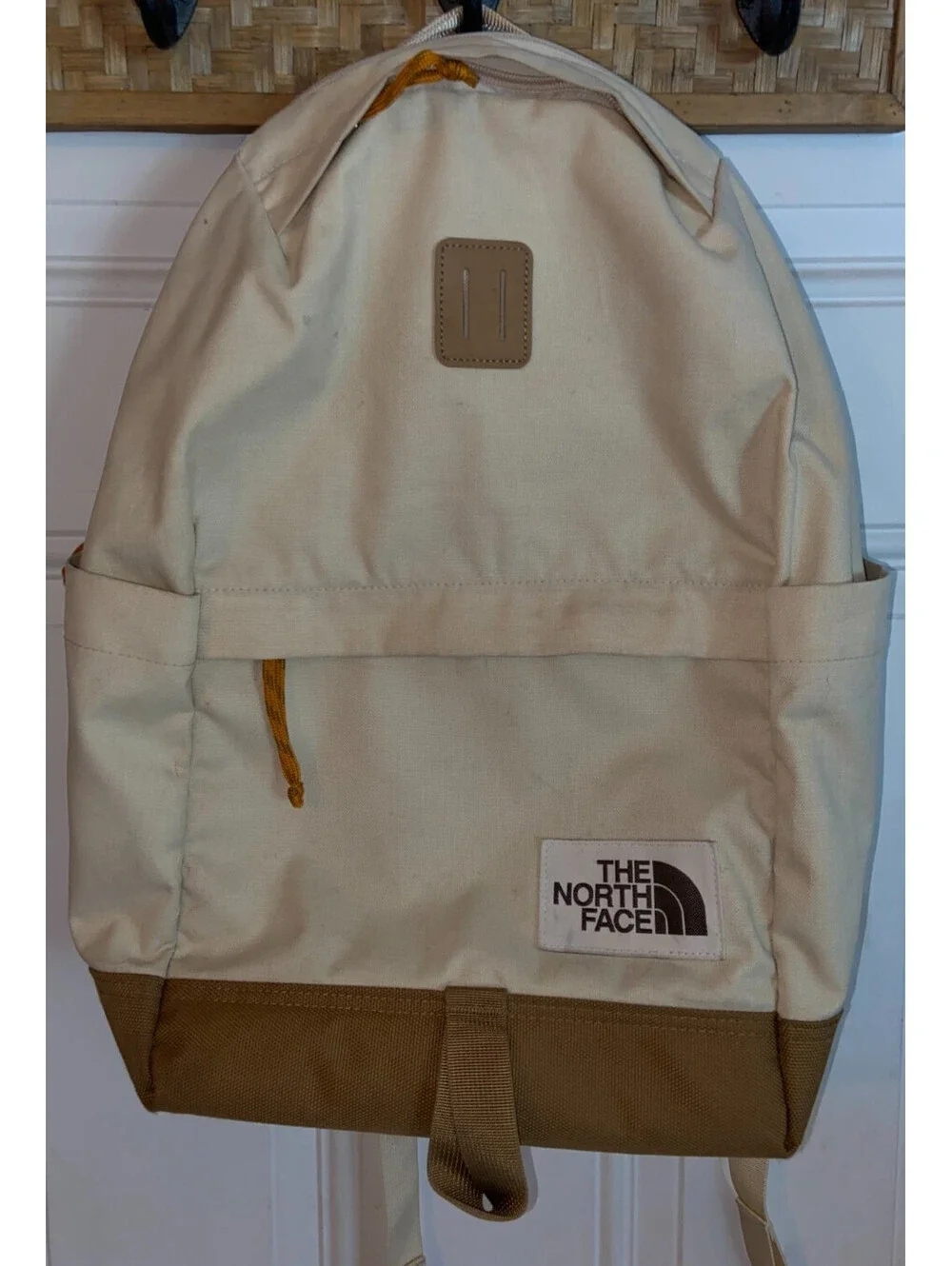 North Face Daypack Backpack Beige/White/ Brown, laptop separator Gorpcore Hiking
